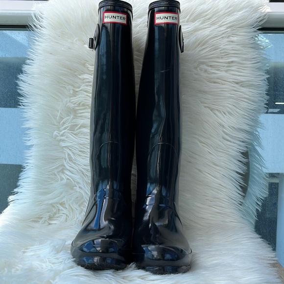 Hunter Original Black Gloss Tall Rain Boots - Picture 3 of 16